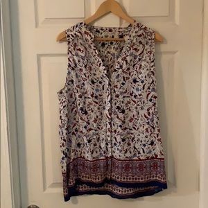 Artisan NY brand floral sleeveless blouse